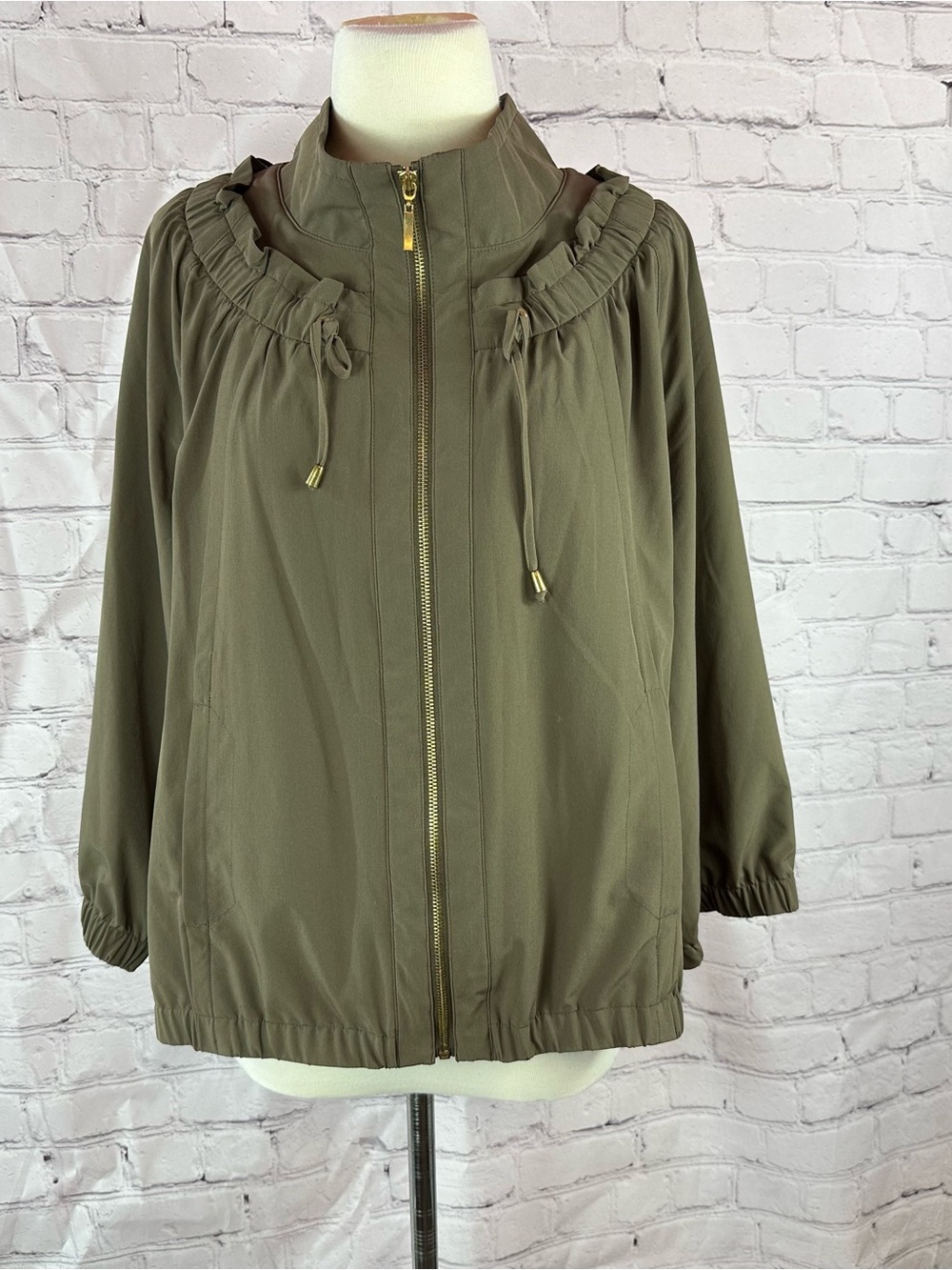 chico's zenergy (3) Olive Zip windbreaker Jacket women XL activewear sporty